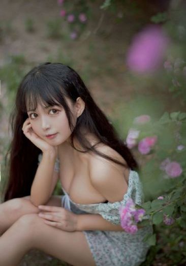 亚洲精品一区二区三区大胸_超清全集免费播放