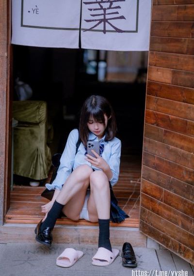 免费看美女午夜大片_BD韩语电影全集观看