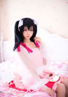 欧美老妇人与小伙子a片_剧情片免费观看最新