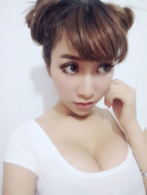 吉吉天堂午夜福利丝袜美腿午夜_字幕高清版在线播放