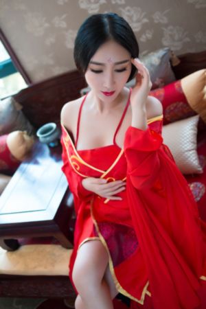 欧美粉嫩_720高清免费观看