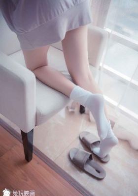 中文无码制服丝袜人妻v_4KBD在线观看