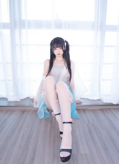 丝袜足控免费视频xx动漫_高清完整视频观看