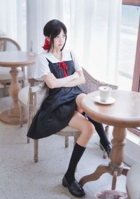 大胸情侣出租屋在线播放_青苹果乐园免费高清观看