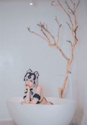 婷婷激情四射中文字幕_1080P电影完整版在线观看