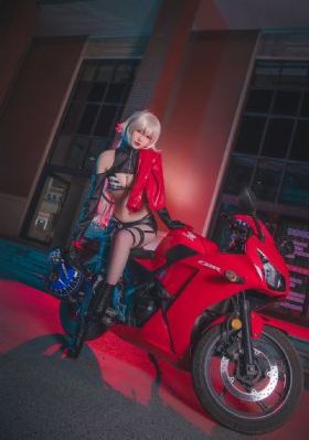 中国俄罗斯美女黄色一级片_BD高清视频播放